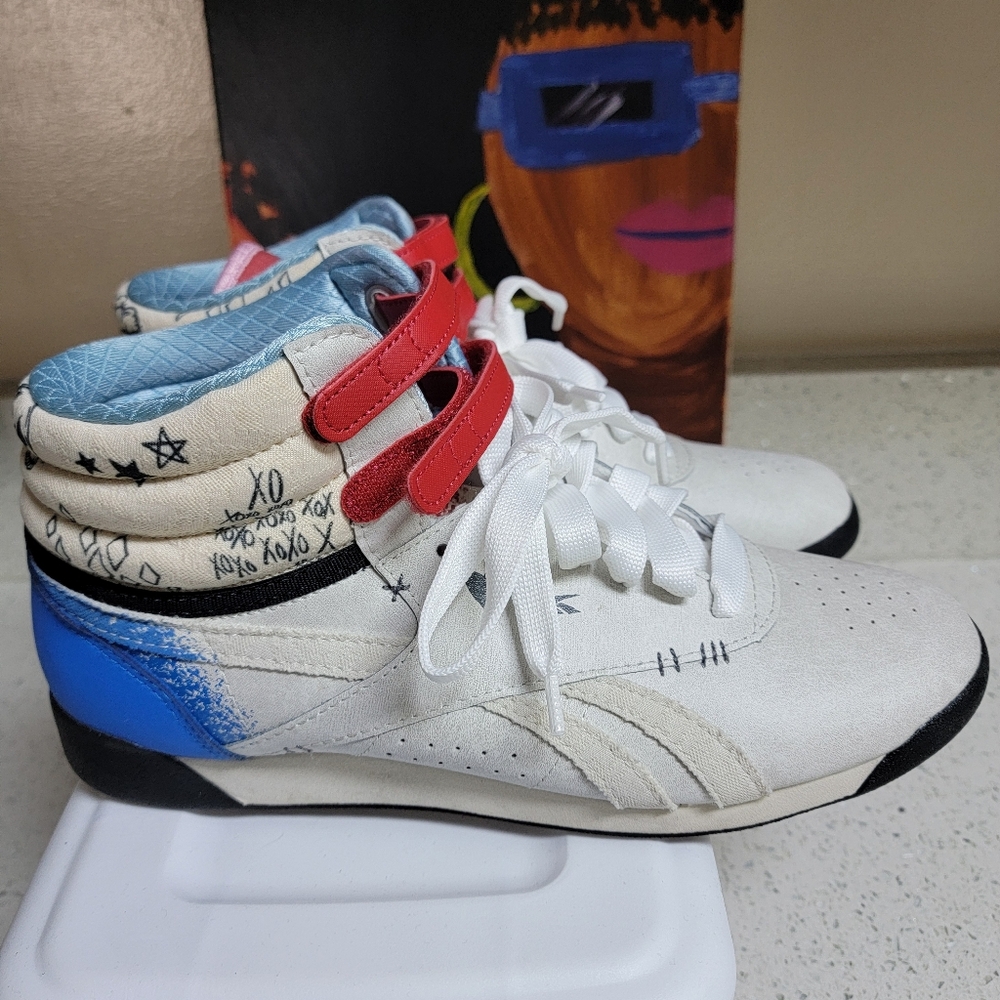 Reebok Sneakers - Picture 2 of 9